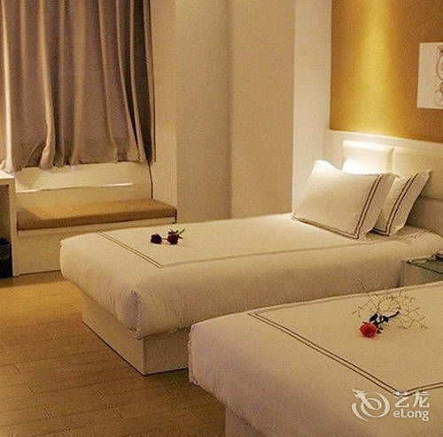 Today Inns Zhuzhou Jianshe Road Экстерьер фото